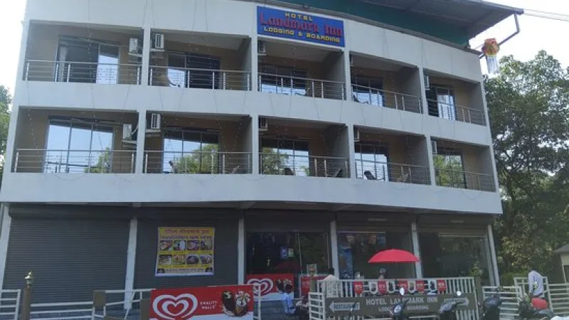 Hotel Landmark Inn Lodging & Boarding